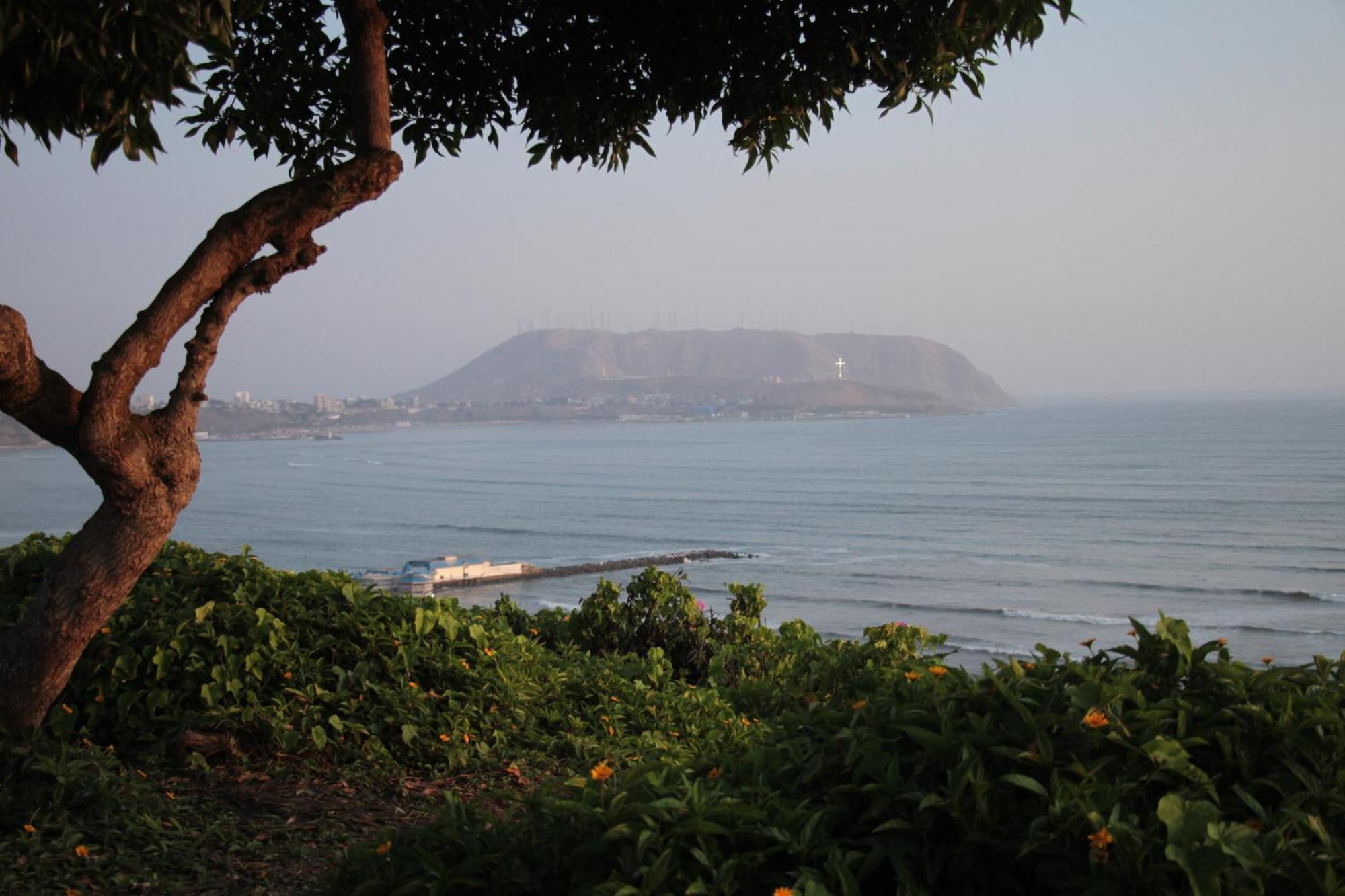 The Guest House 1 At The Booming Center Of Miraflores, Lima - Peru Экстерьер фото