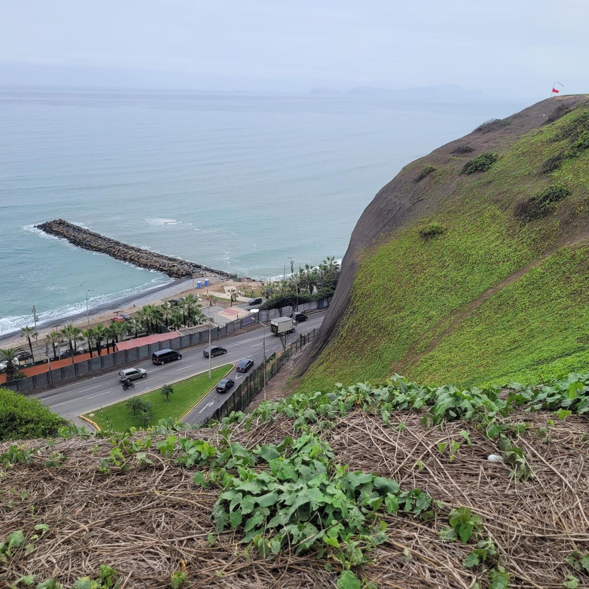 The Guest House 1 At The Booming Center Of Miraflores, Lima - Peru Экстерьер фото