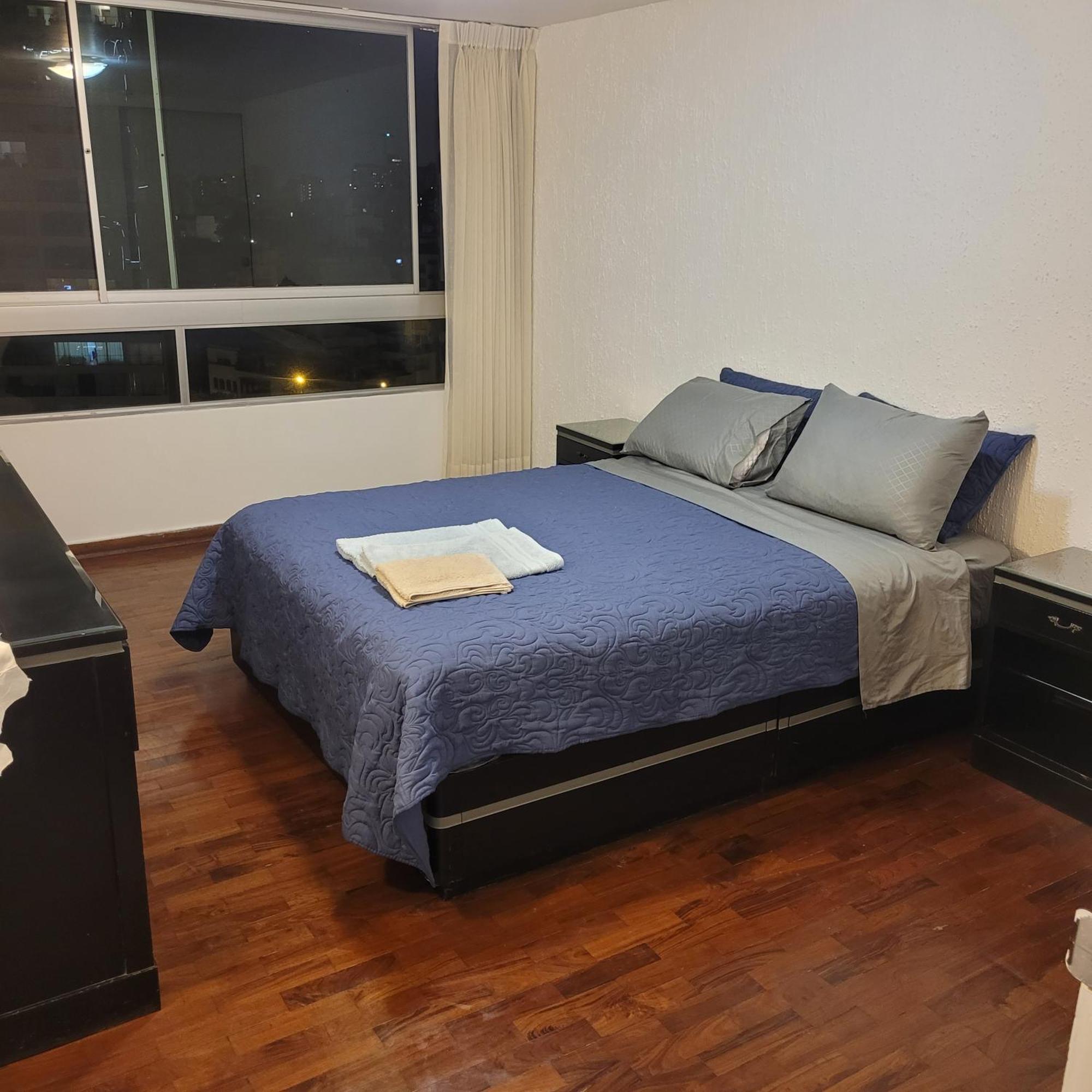 The Guest House 1 At The Booming Center Of Miraflores, Lima - Peru Экстерьер фото