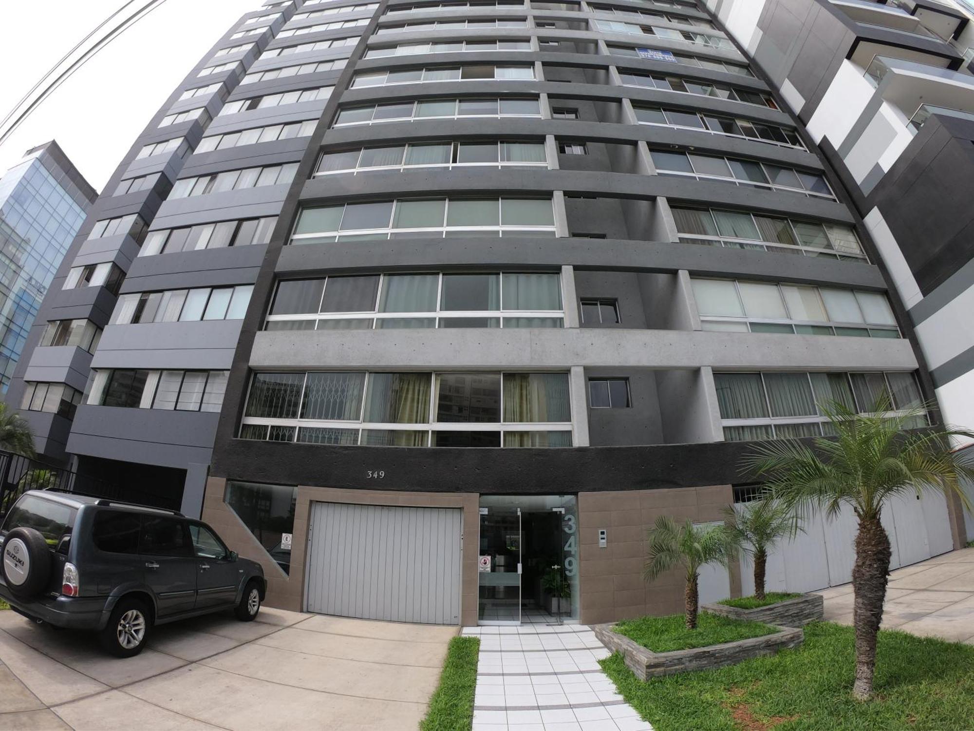 The Guest House 1 At The Booming Center Of Miraflores, Lima - Peru Экстерьер фото